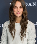 Filename=001.jpg
Filesize=811KiB
Dimensions=2231x3345
Date added=F d, Y 001.jpg