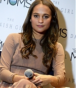 Filename=025.jpg
Filesize=1756KiB
Dimensions=2080x3000
Date added=F d, Y 025.jpg