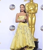 Filename=532.jpg
Filesize=916KiB
Dimensions=2400x3600
Date added=F d, Y 532.jpg